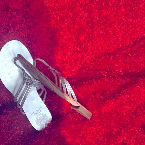 Vince Camuto Sandals - Picture 3 of 5